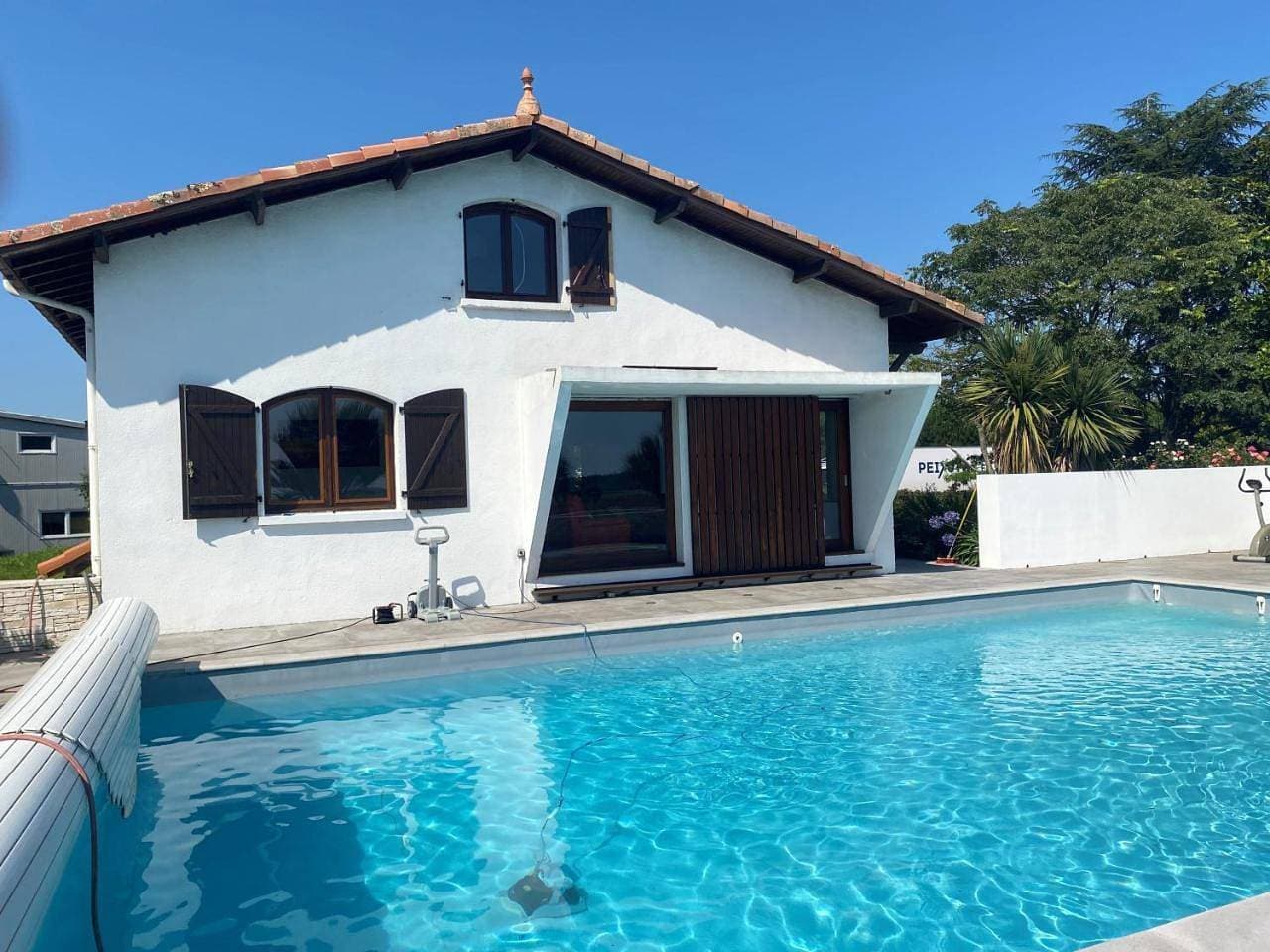Foto 12 von 23: Villa with Private Pool