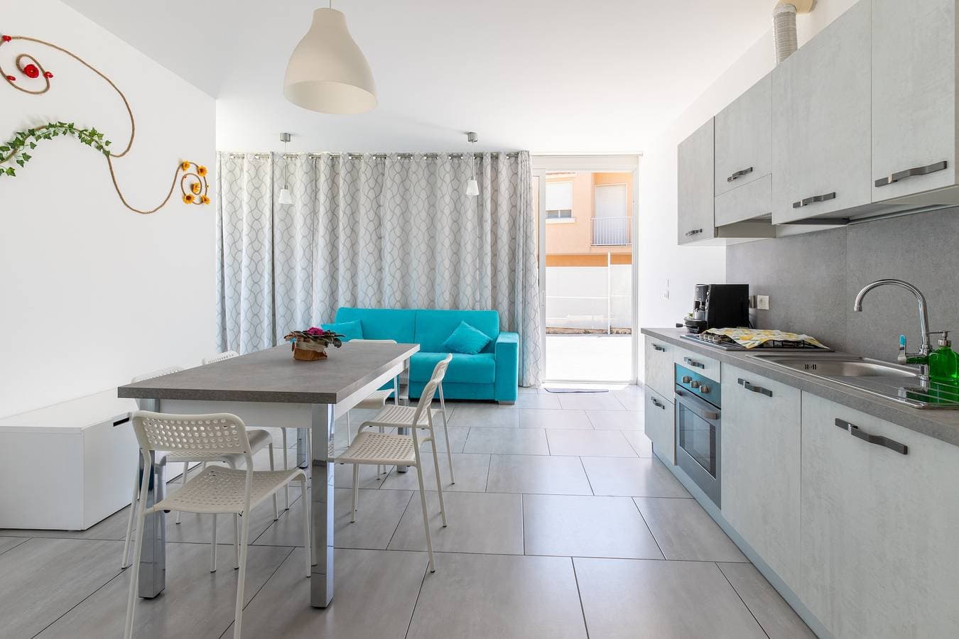 Foto 6 von 29: Ferienwohnung "Villa Vani - Appartamento 1" mit Meerblick, Pool, Terrasse & Wi-Fi