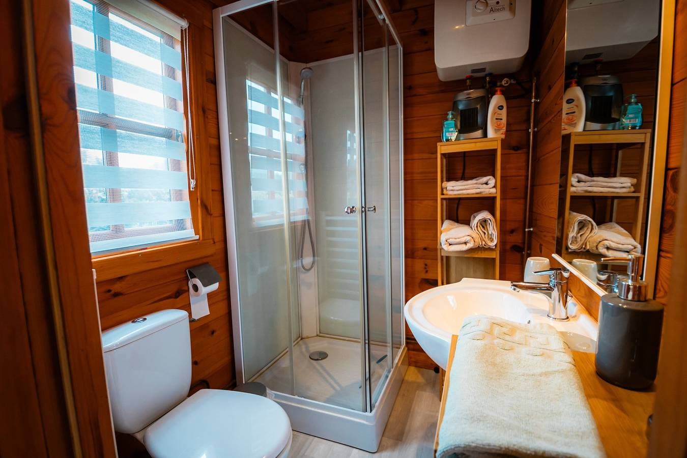 Foto 11 von 21: Gästezimmer im Chalet mit Garten im Pays d'Auge