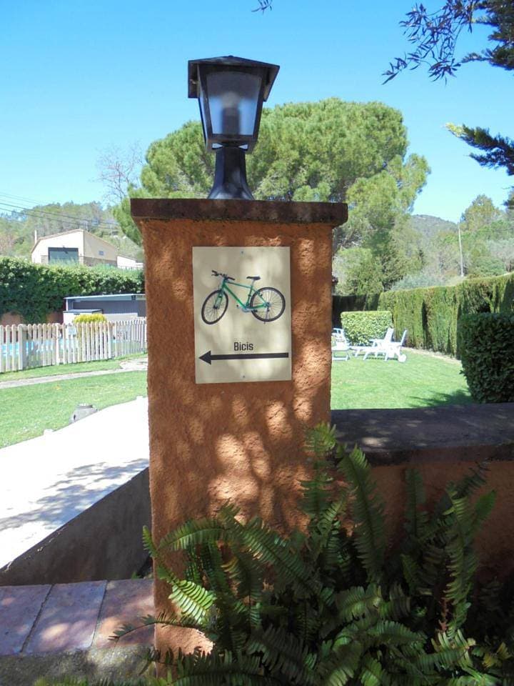 Foto 8 von 105: Villa
