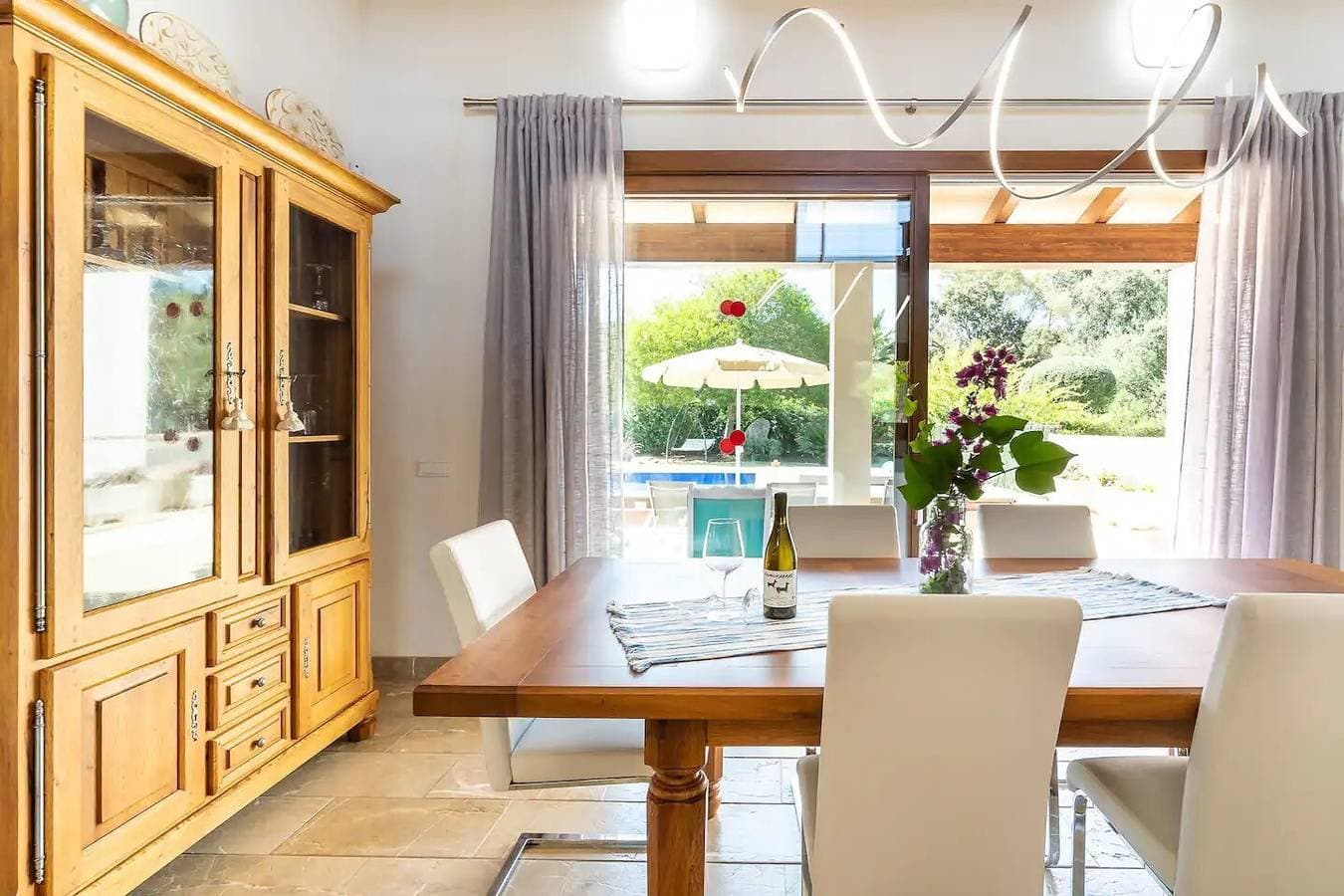 Foto 13 von 25: Villa 'S'Alzinar' mit Bergblick, WLAN und Klimaanlage