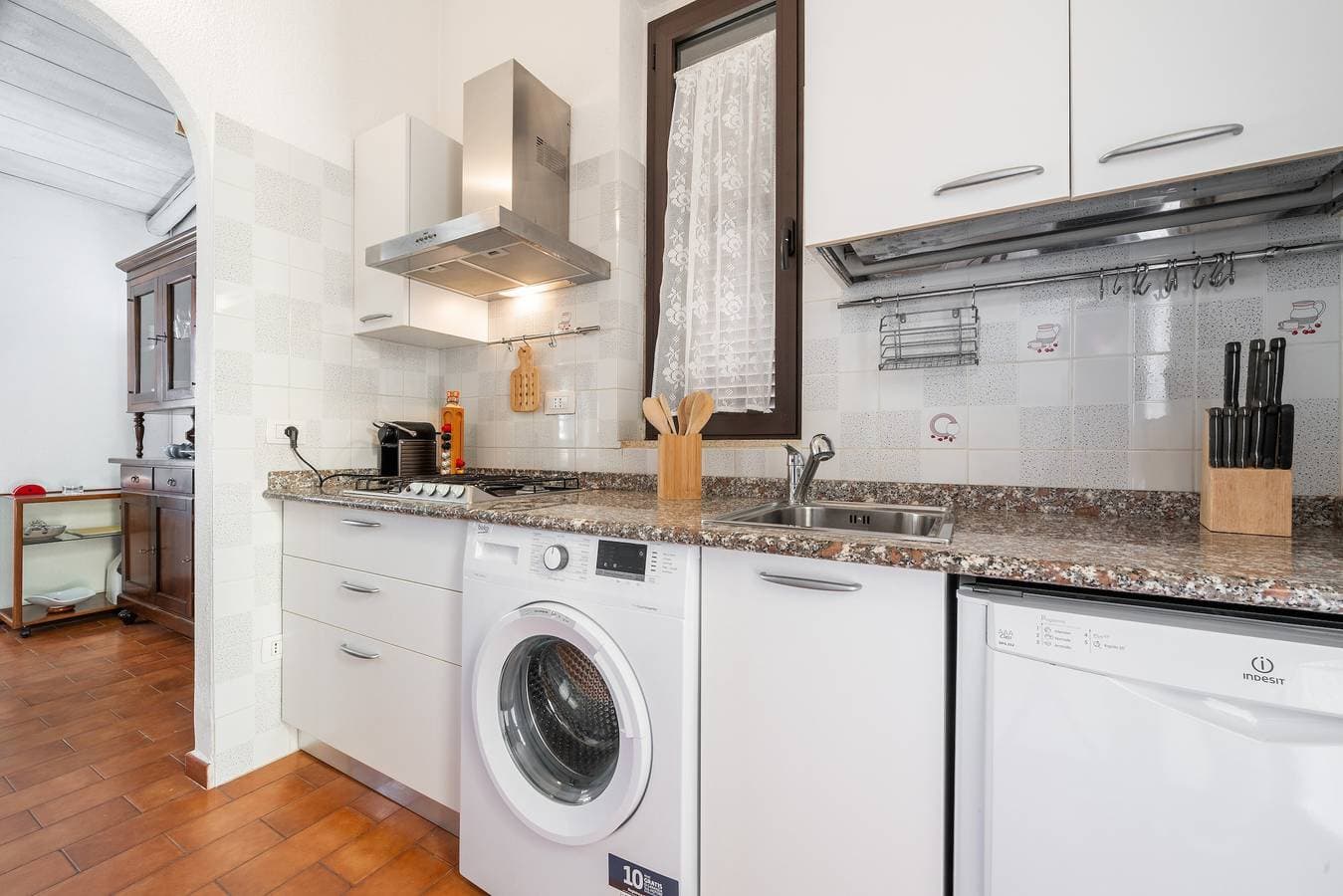 Foto 8 von 35: Ferienhaus "Luisella" mit privater Terrasse und privatem Garten