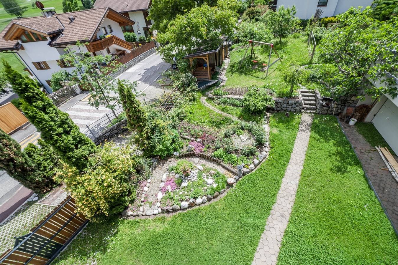 Foto 10 von 13: Ferienwohnung "Moosmair 3" mit Bergblick, WLAN, Balkon & Garten