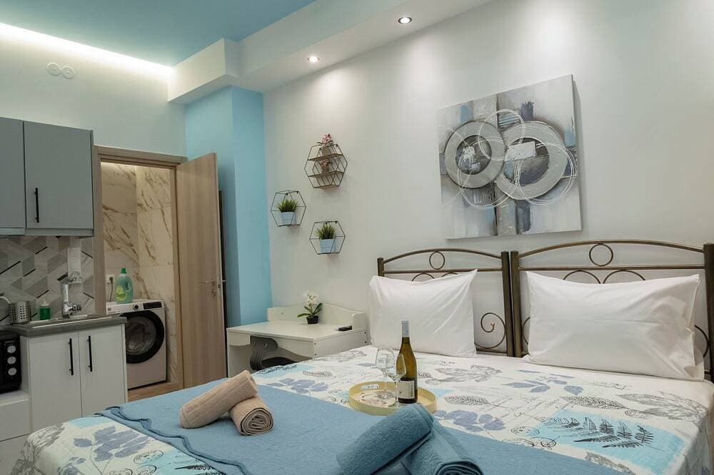Foto 9 von 30: The Aqua - Stylish & Comfy Studio in Egaleo/Athens