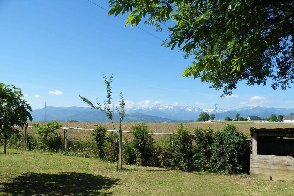 Foto 7 von 22: Einzelhaus auf großer ßäche mit Blick auf die Berge, freistehend, sehr ruhig