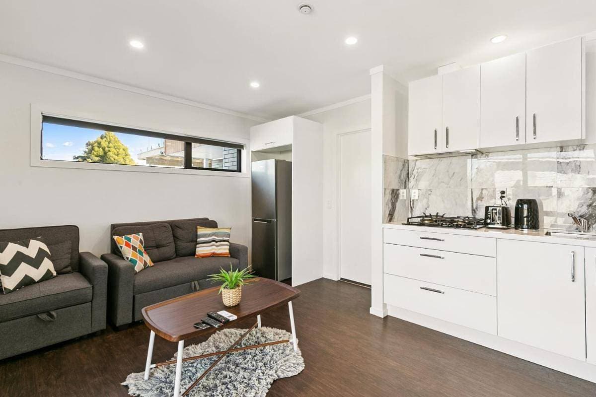 Foto 8 von 17: Moderne 1-Zimmer-Wohnung, privater Eingang, voll ausgestattete Küche