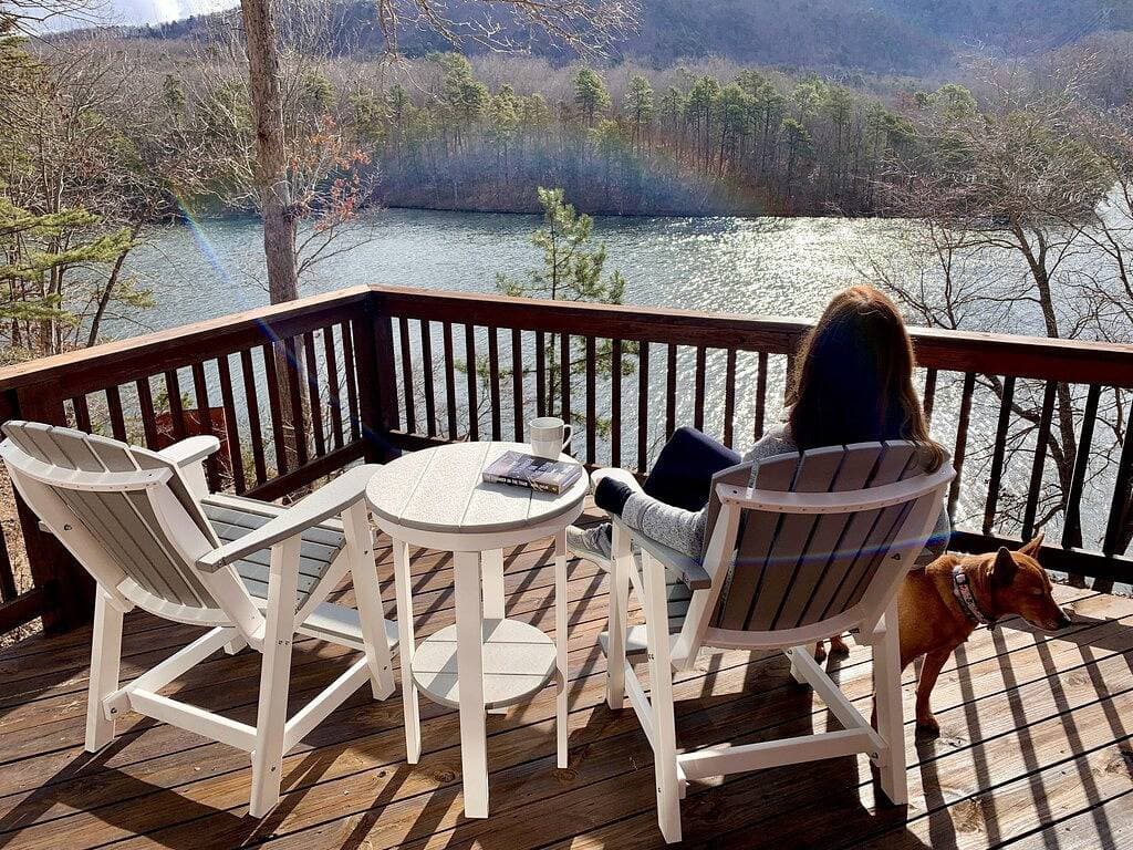 Foto 2 von 38: Cabin 2 at Cedar Key - Serene waterfront setting/No wake cove/Dog friendly!