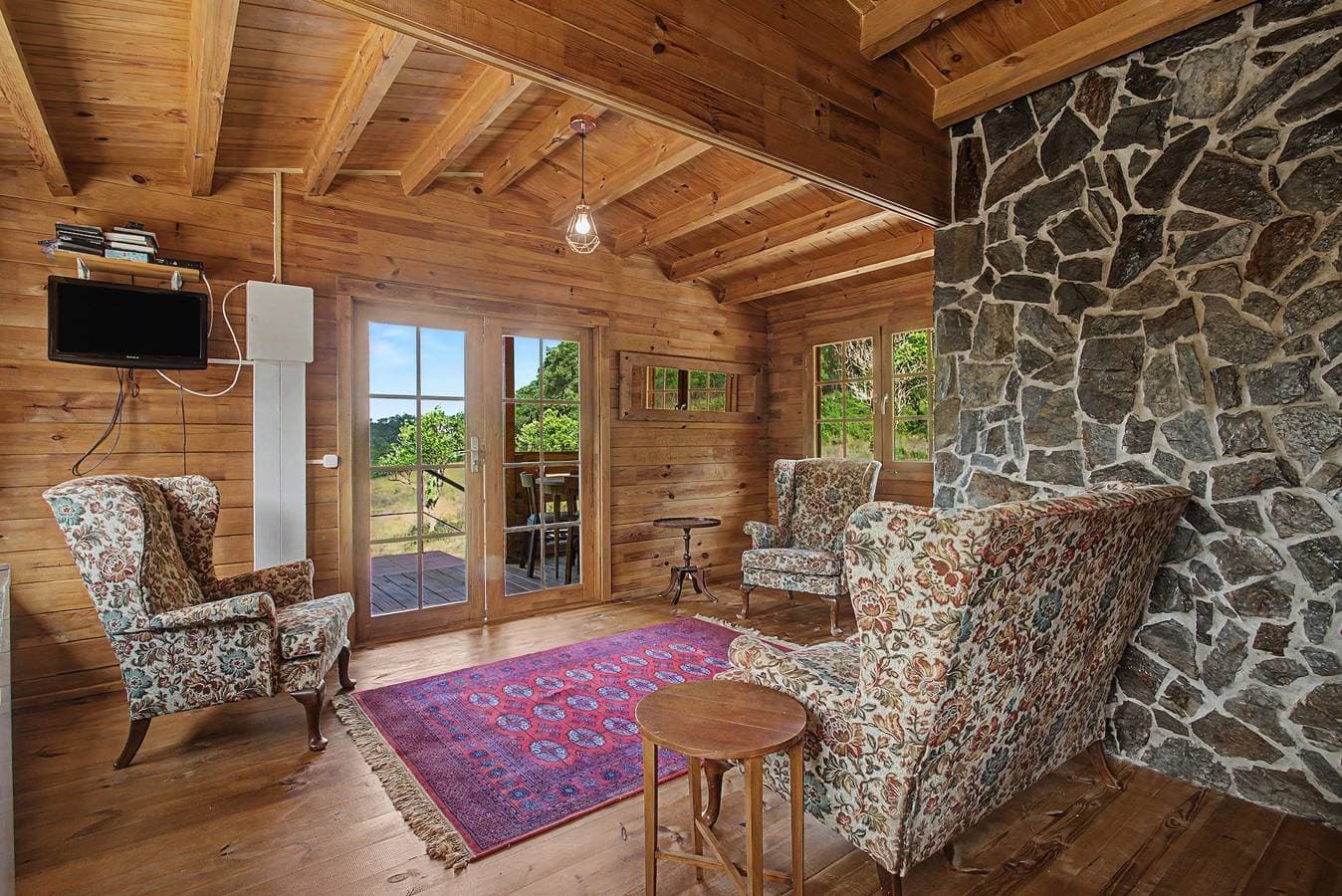 Foto 6 von 39: Chalet 'Orange Lodge' mit Gemeinschaftspool, privater Terrasse und WLAN