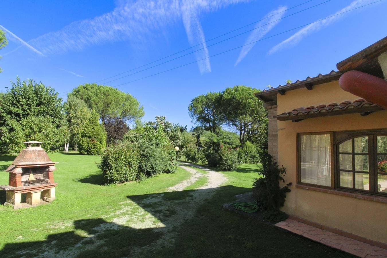 Foto 5 von 30: Villa für 3 Personen mit Pool