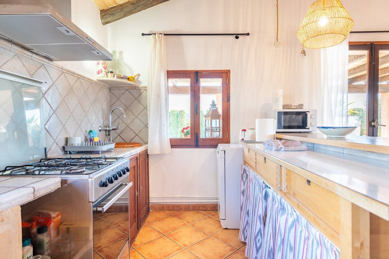Foto 10 von 27: Landhaus 'Ses Oliveres' mit Bergblick, WLAN und Klimaanlage