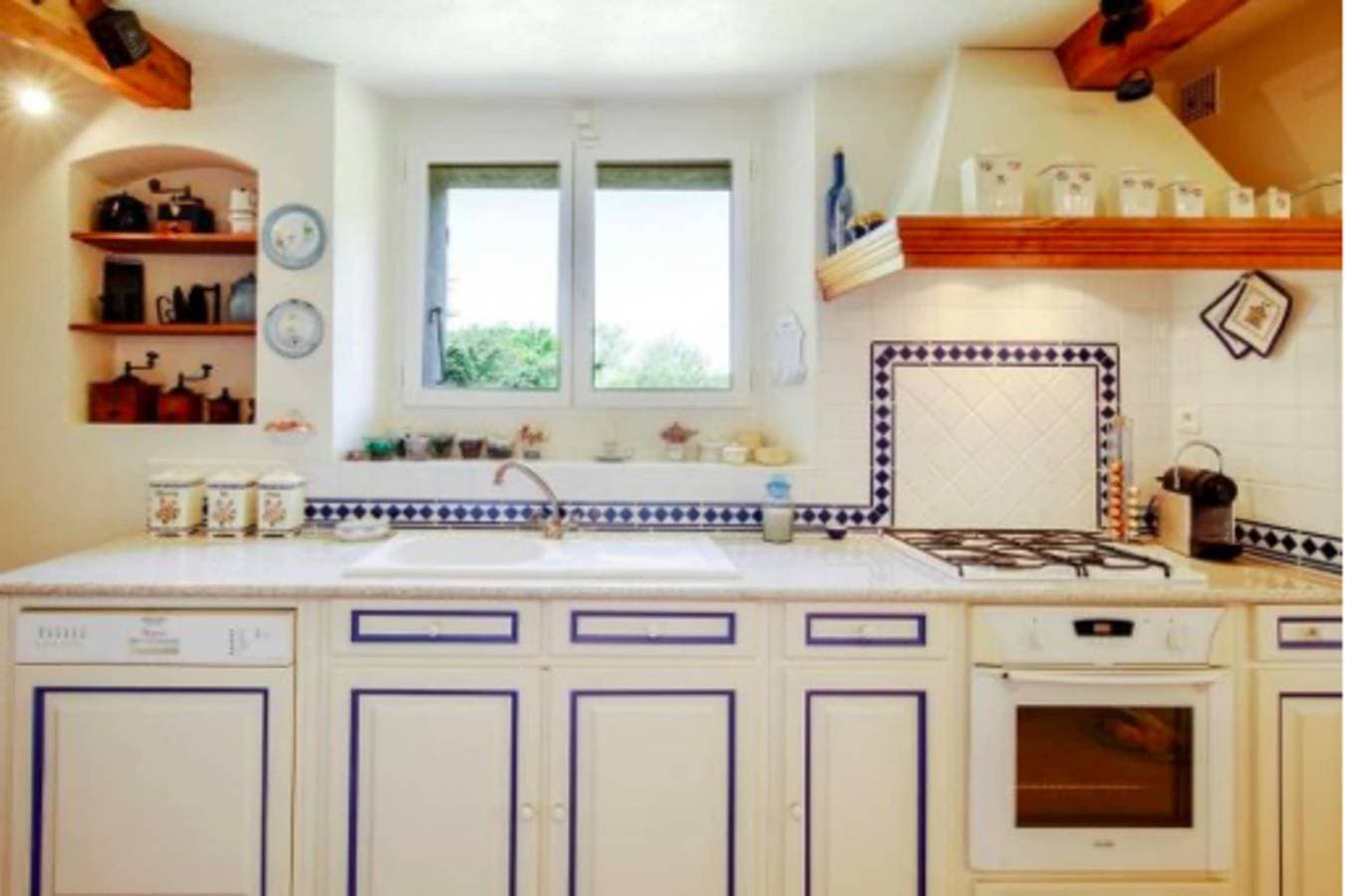 Foto 3 von 20: Ferienwohnung für 8 Personen mit Terrasse