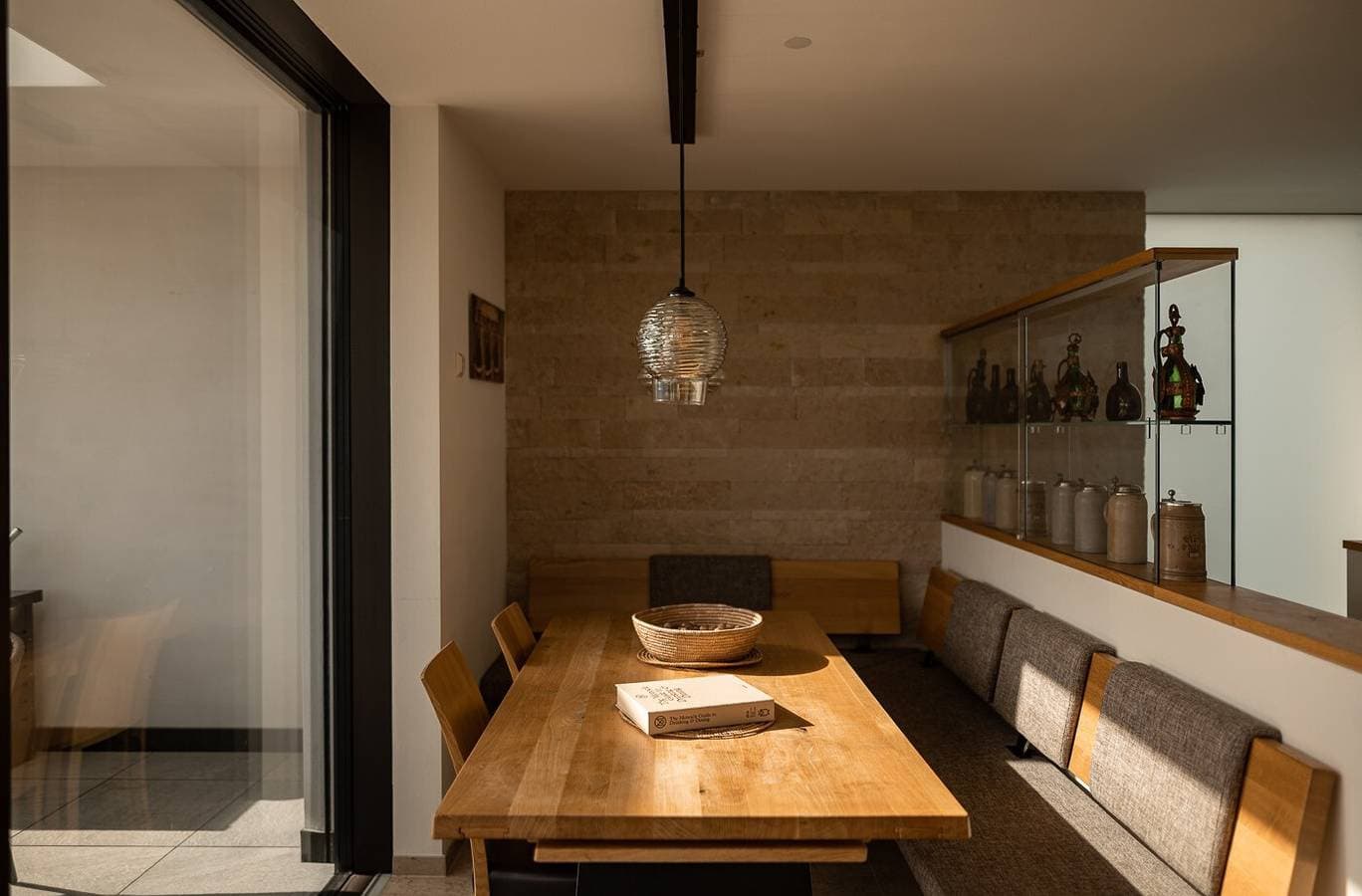 Foto 10 von 36: Chalet "Goyen" mit Gemeinschaftspool, privater Terrasse und WLAN