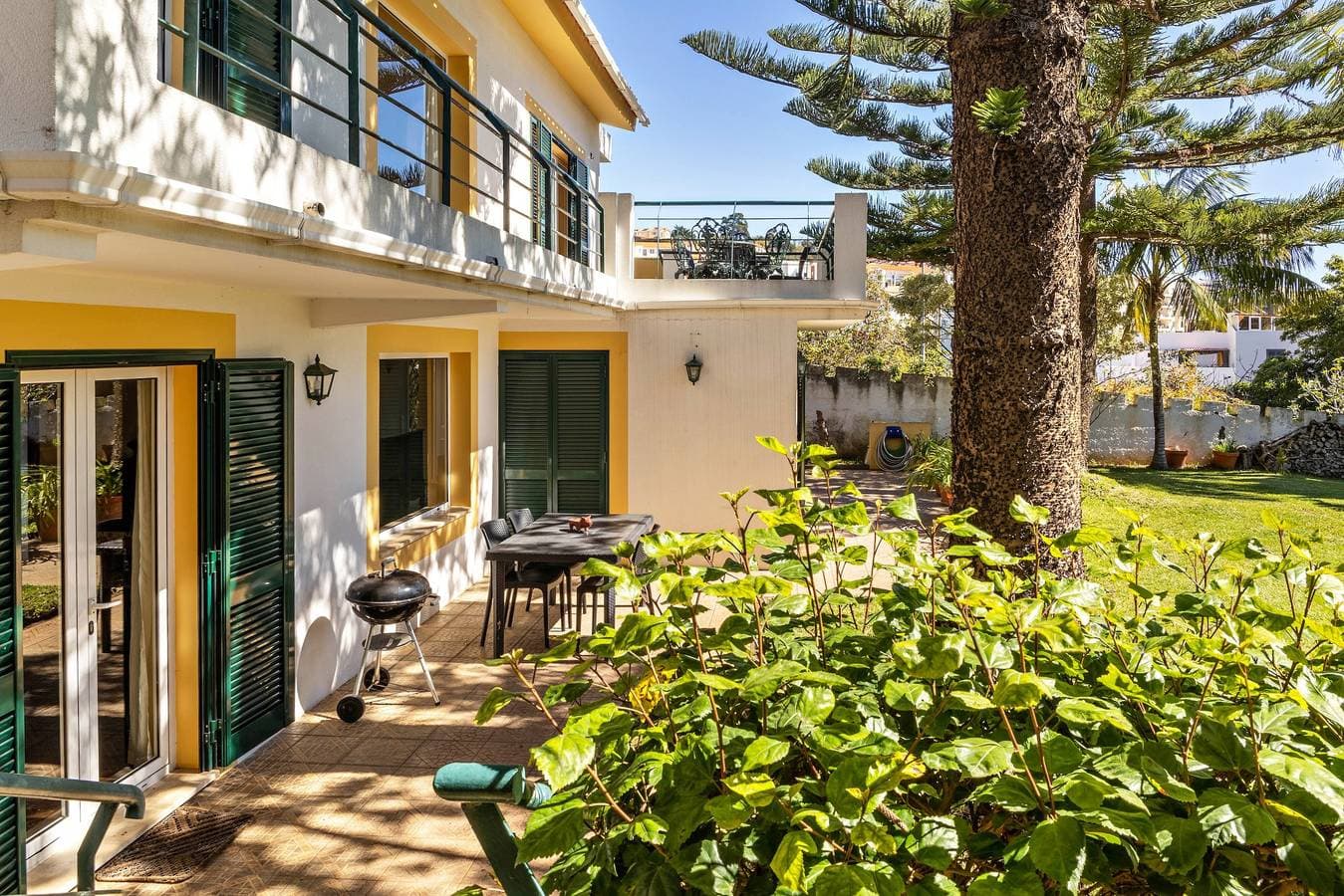 Foto 4 von 28: Ferienwohnung "Villa Echium T1" mit einem Schlafzimmer und Gemeinschaftsgarten