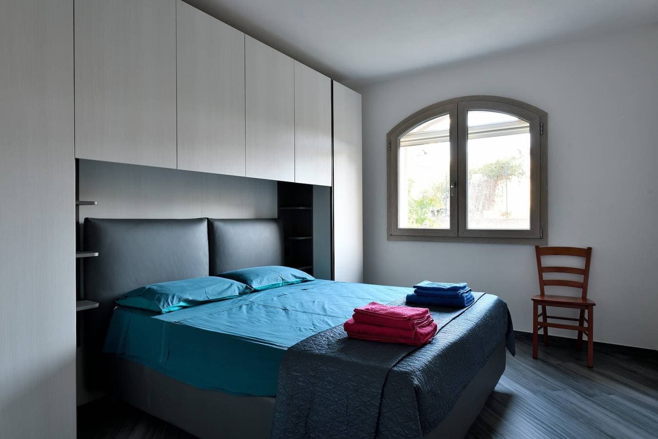 Foto 9 von 20: Ferienwohnung LaTorre mit Balkon, Terrasse und Gemeinschaftsgarten