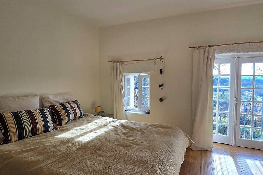 Foto 2 von 29: Maison Bonheur authenticity and breathtaking view Mont Ventoux,  10 pers. max