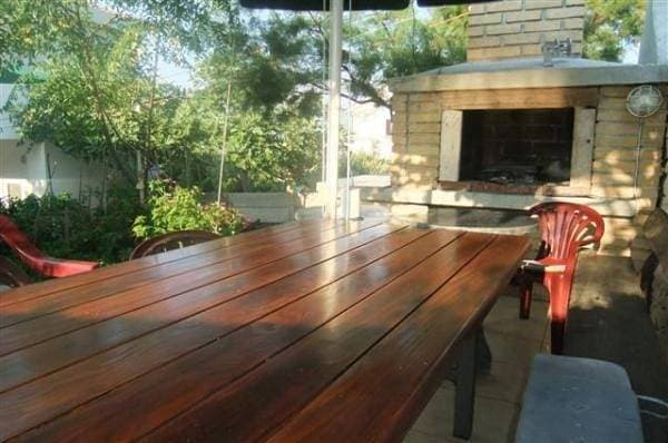 Foto 7 von 30: Ferienwohnung in Povlja mit Meerblick, Terrasse, Klimaanlage, W-Lan (4936-1)