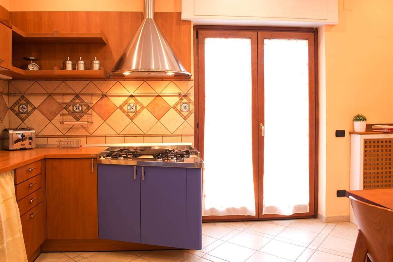 Foto 11 von 25: Ferienwohnung für 5 Personen mit Balkon