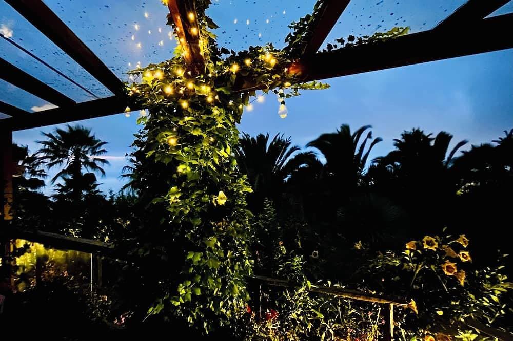 Foto 7 von 24: Tropisches Hideaway mit Traumblick & Terrasse