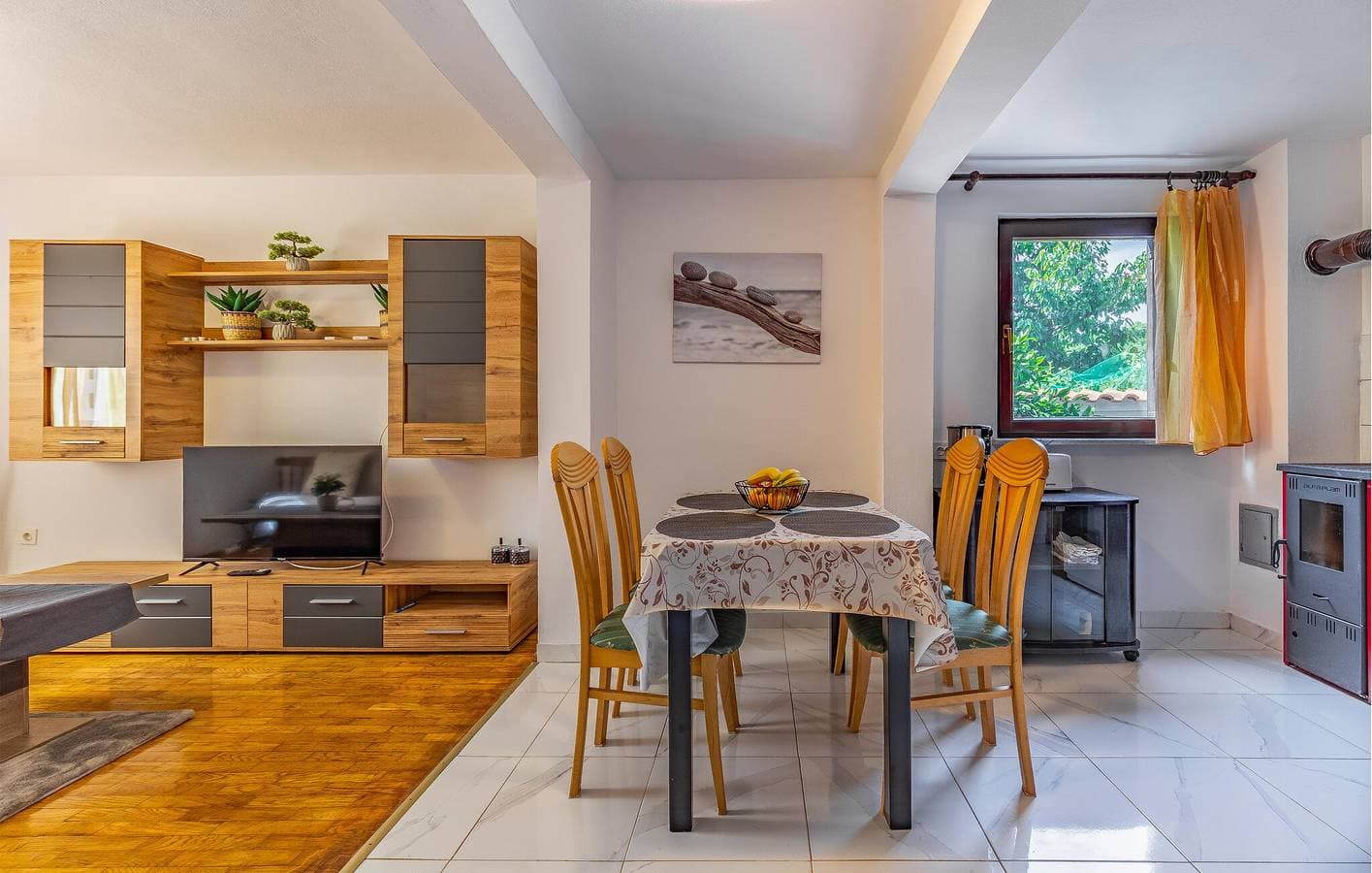 Foto 6 von 36: Gemütliche 2-Zimmer-Wohnung mit Pool, WLAN und Strandzugang in der Nähe von Bijeca