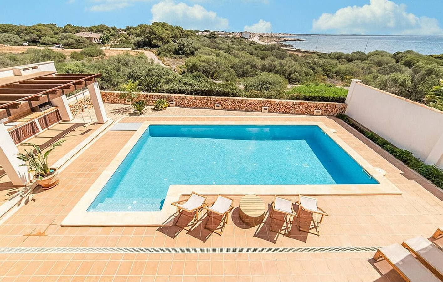 Foto 2 von 29: Apartment mit Meerblick, Pool und Terrasse - in der Nähe von Strand und Restaurants