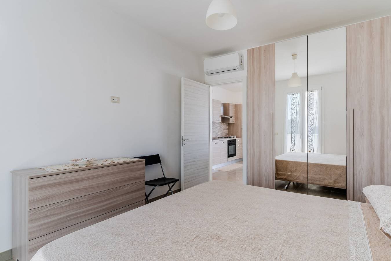 Foto 11 von 27: Ferienhaus 'Donasand_torre San Giovanni' mit privater Terrasse und Balkon