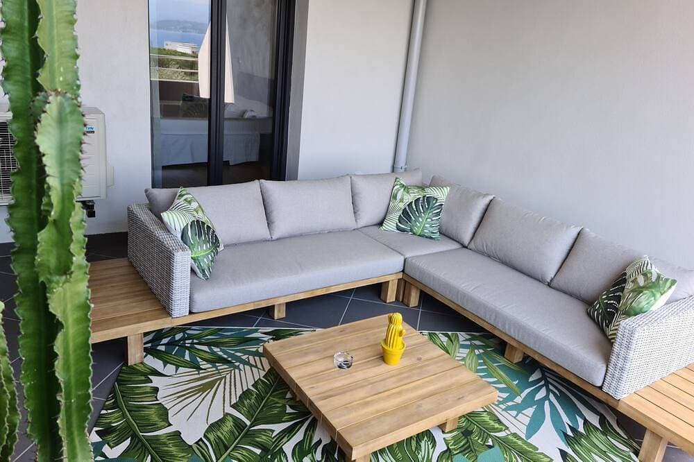 Foto 4 von 12: Prächtiges T2 Parahotelier mit 23m2 südlich ausgerichteter Terrasse und Meerblick