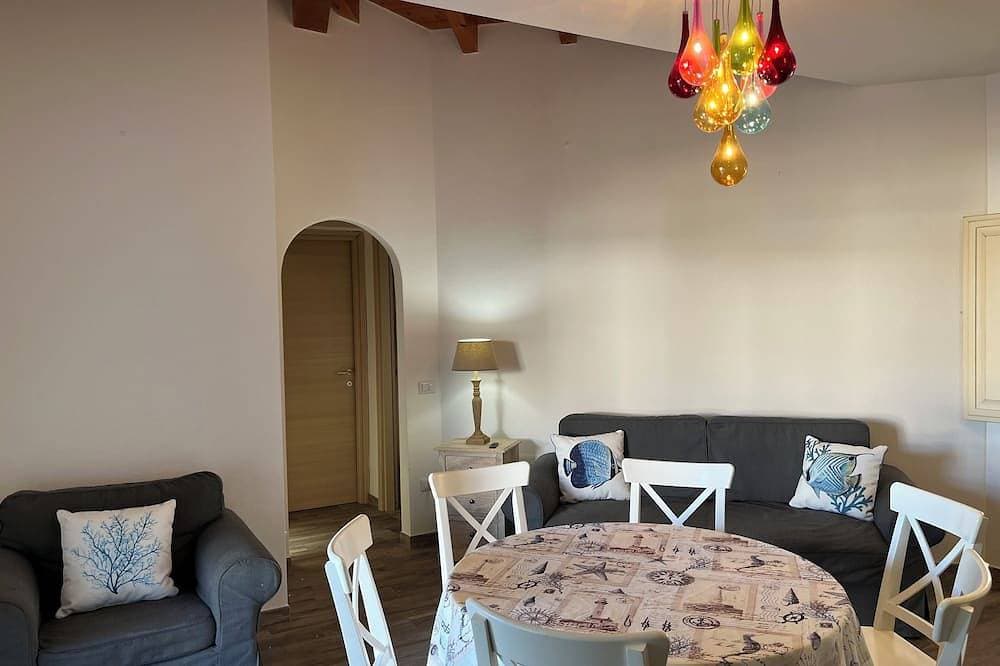 Foto 13 von 30: Residenza Limpiddu mit Pool und Garten – Hell, Komfortabel, Meer in 4 Min erreic