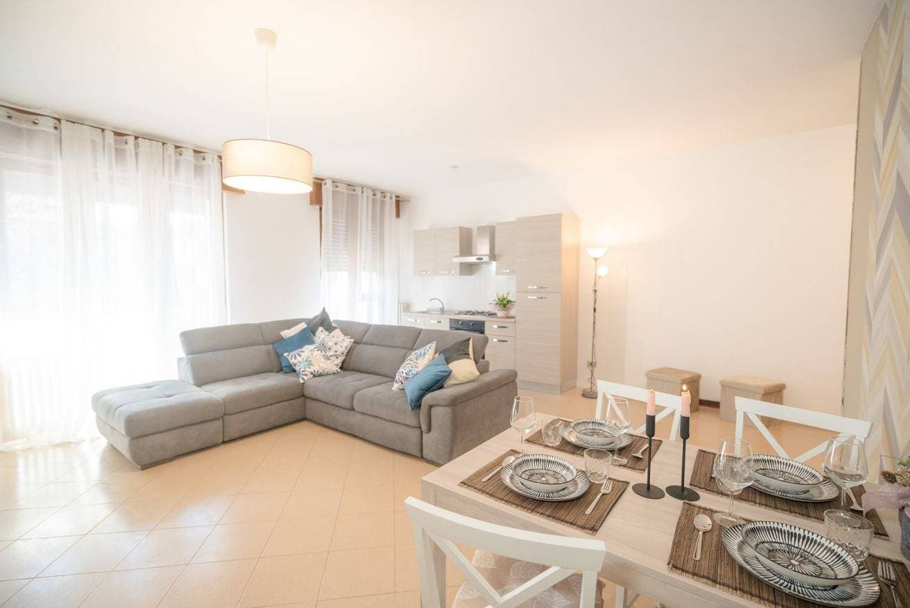 Foto 4 von 23: Ferienwohnung für 4 Personen mit Balkon/Terrasse
