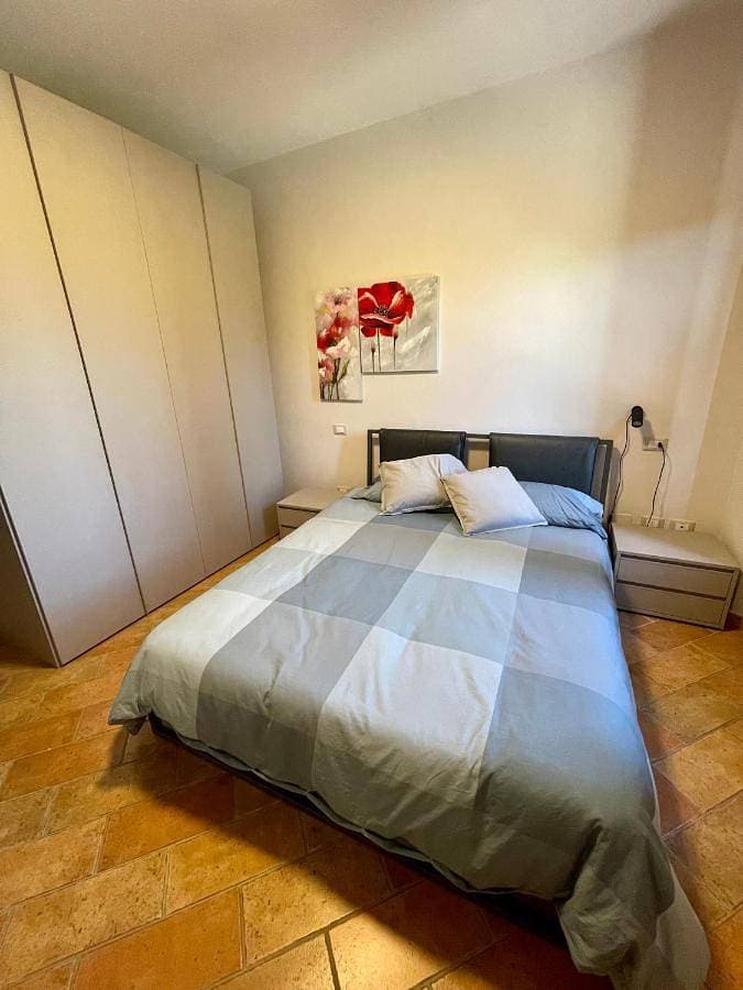 Foto 3 von 8: Two-Bedroom Apartment
