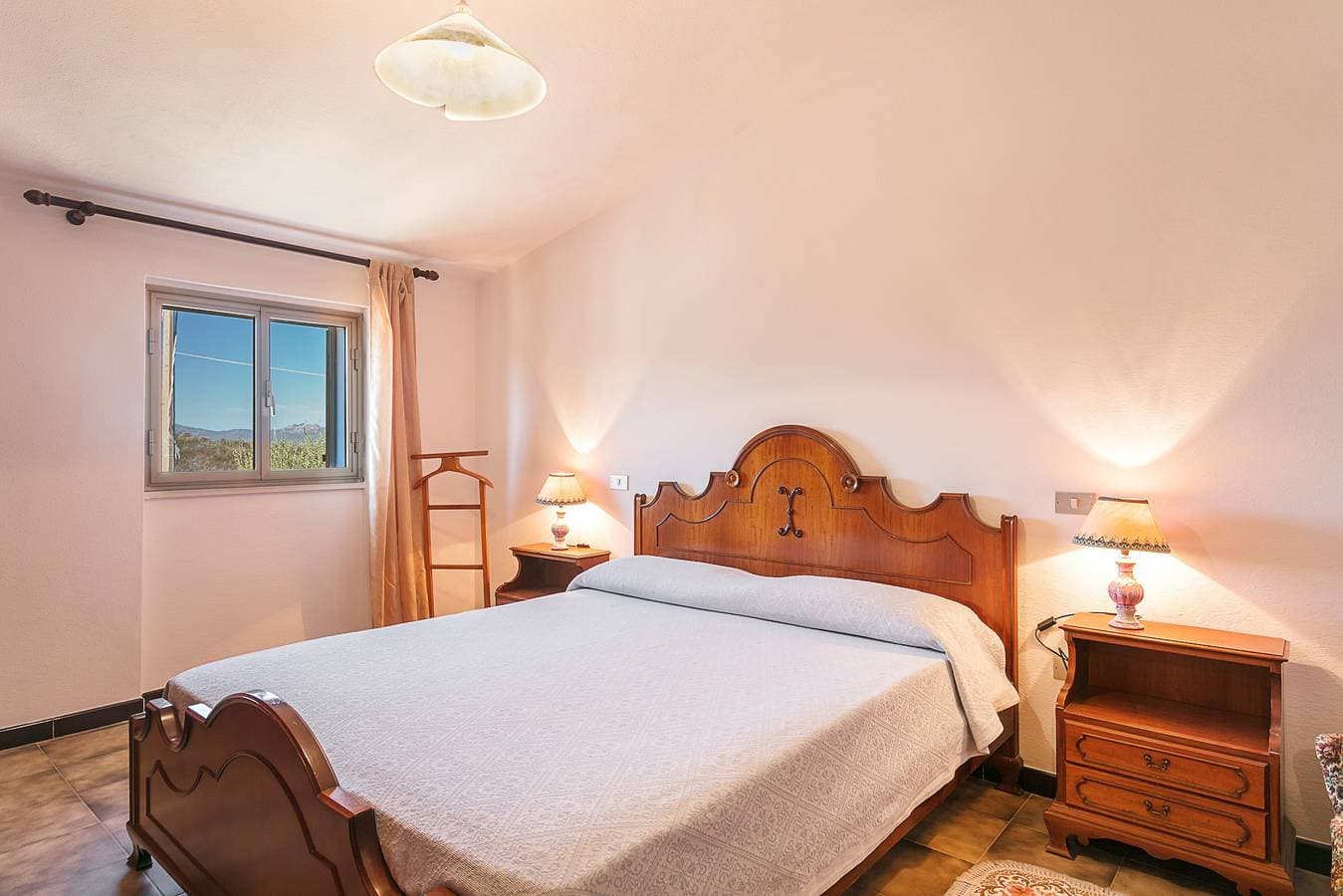 Foto 5 von 23: Ferienwohnung "Casa Marianna" mit Blick auf das Meer und die Berge, Balkon