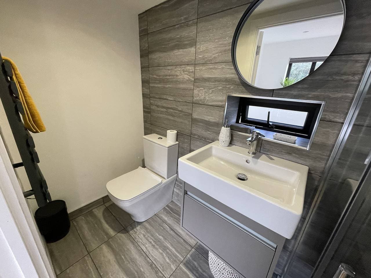 Foto 5 von 21: Blockhütte für 2 Personen mit Terrasse