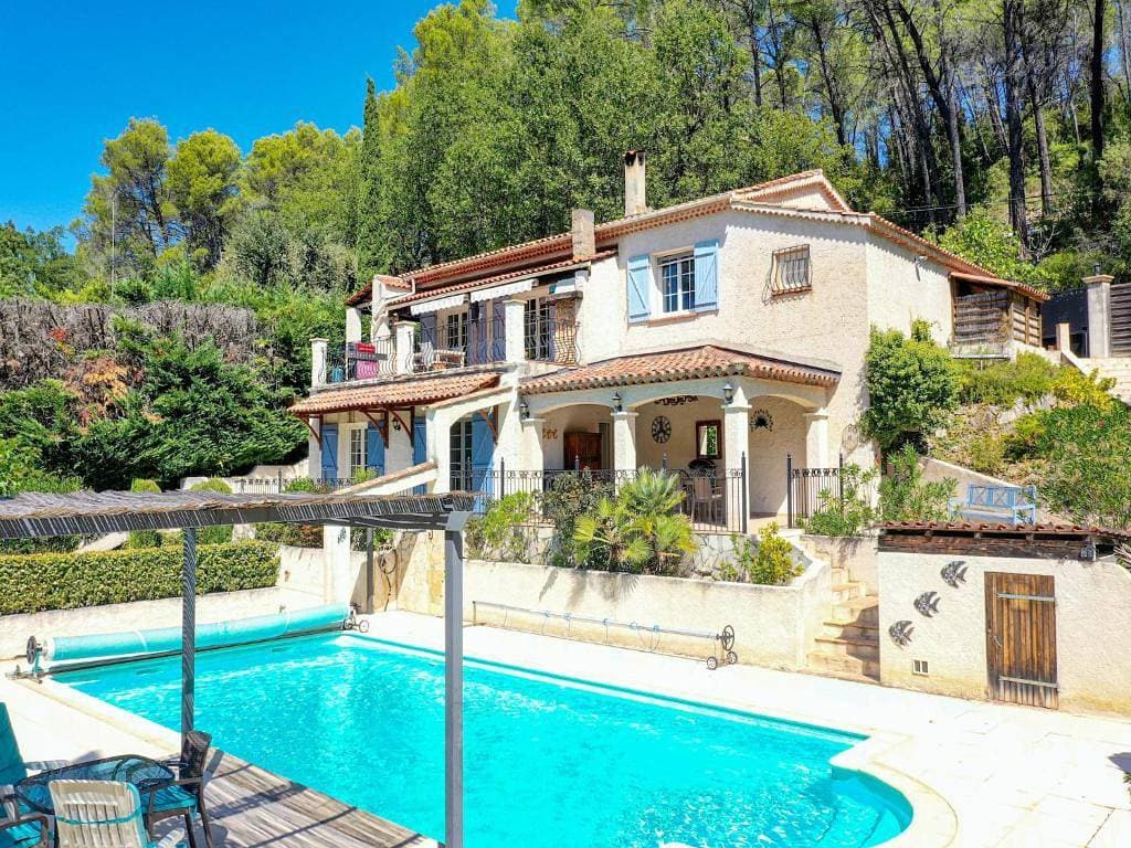 Villa in Flayosc mit privatem Pool 1