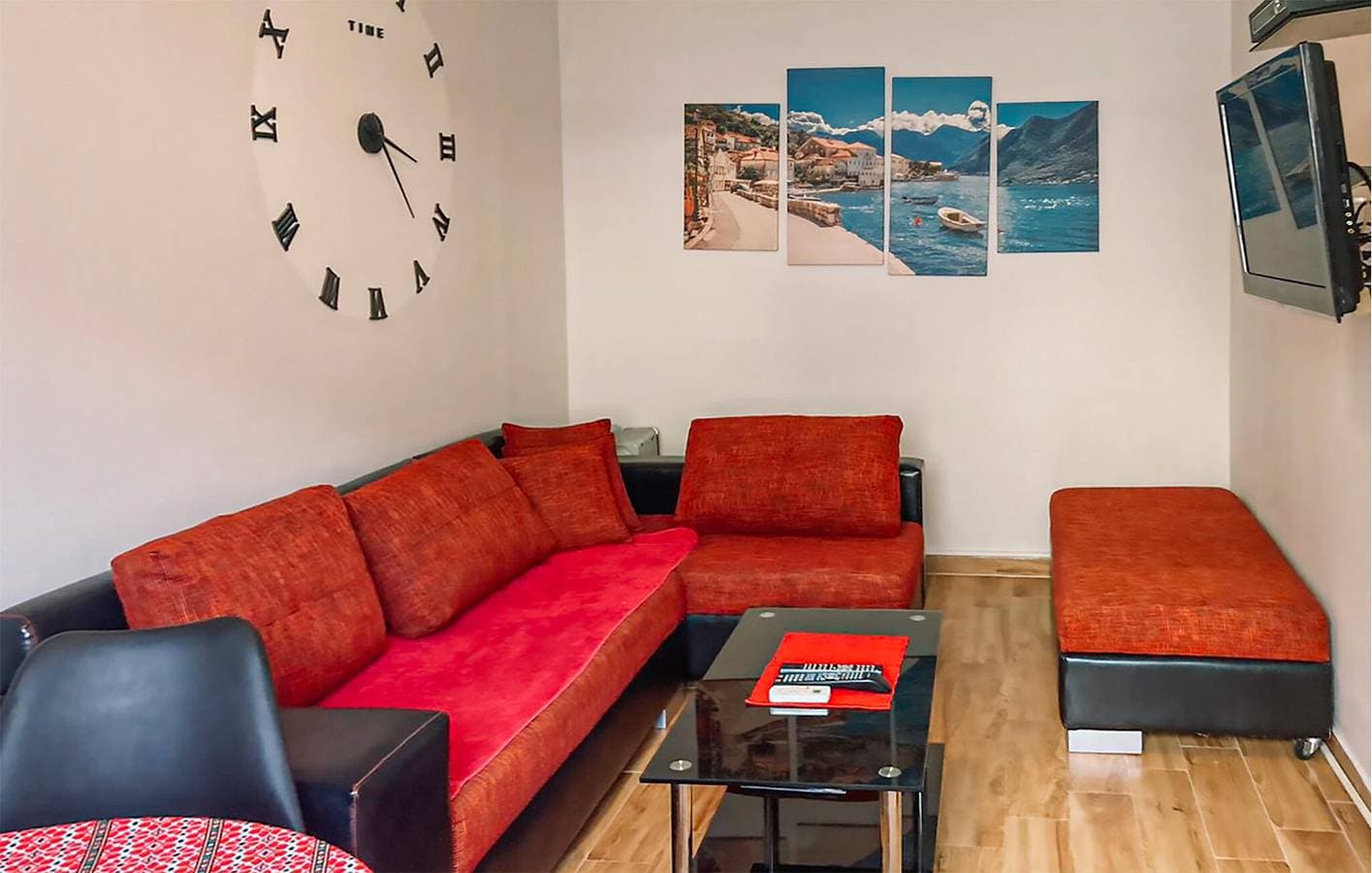 Foto 3 von 17: Ferienhaus für 4 Personen mit Terrasse