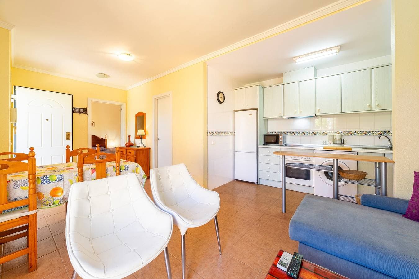 Foto 5 von 29: Ferienwohnung 'Naturista Vera Playa' mit Gemeinschaftspool, Klimaanlage und Wi-Fi