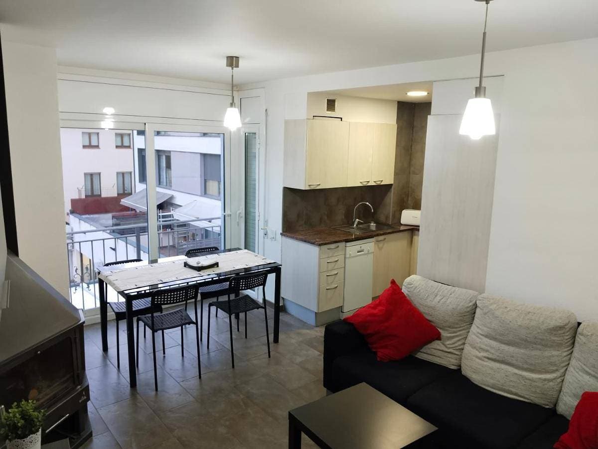 Apartamento en una zona tranquila de Olot 1