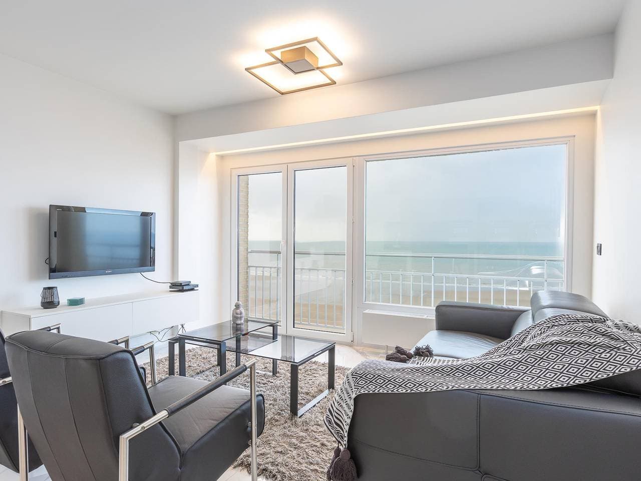 Luxusapartment mit herrlichem Meerblick 1