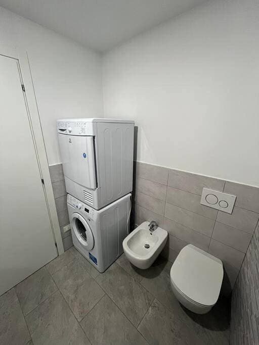 Foto 10 von 16: Two-Bedroom Apartment