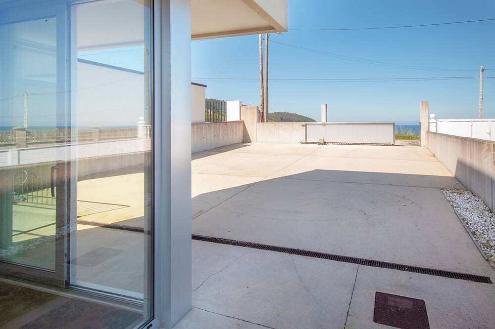 Foto 8 von 15: Ag Villa Razo Deluxe, with swimming pool and beach 400m away