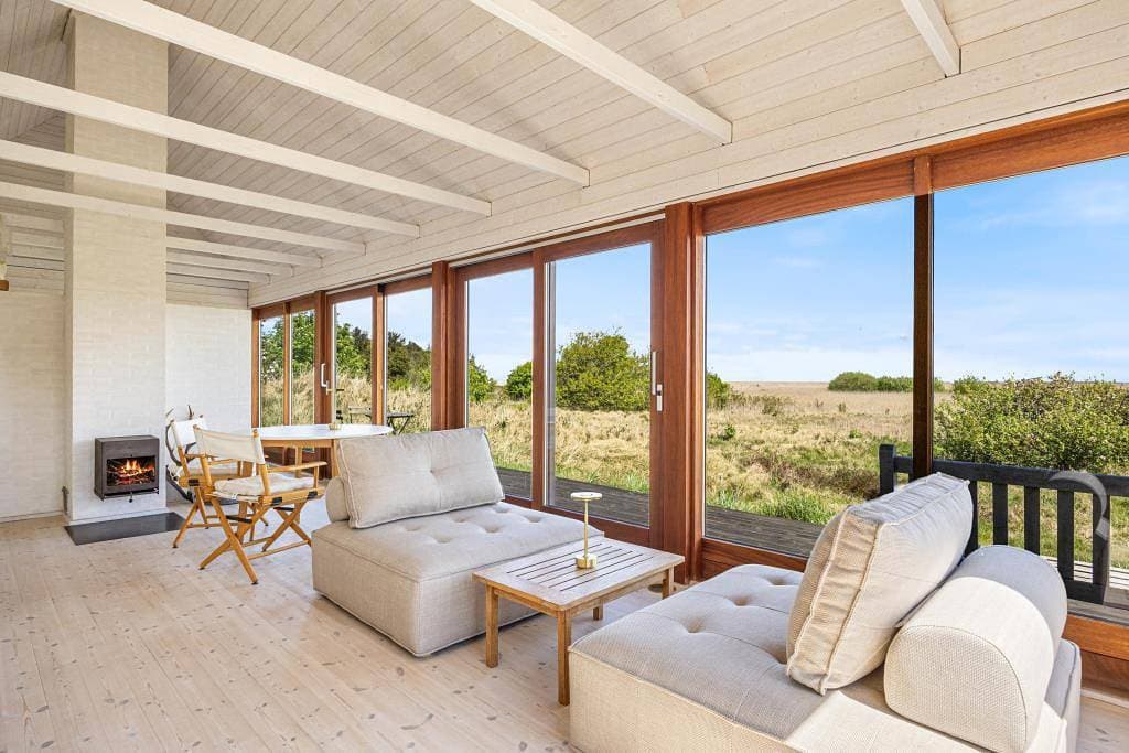 Foto 3 von 37: Ruhig gelegenes Ferienhaus mit Panoramablick in Bjerregård