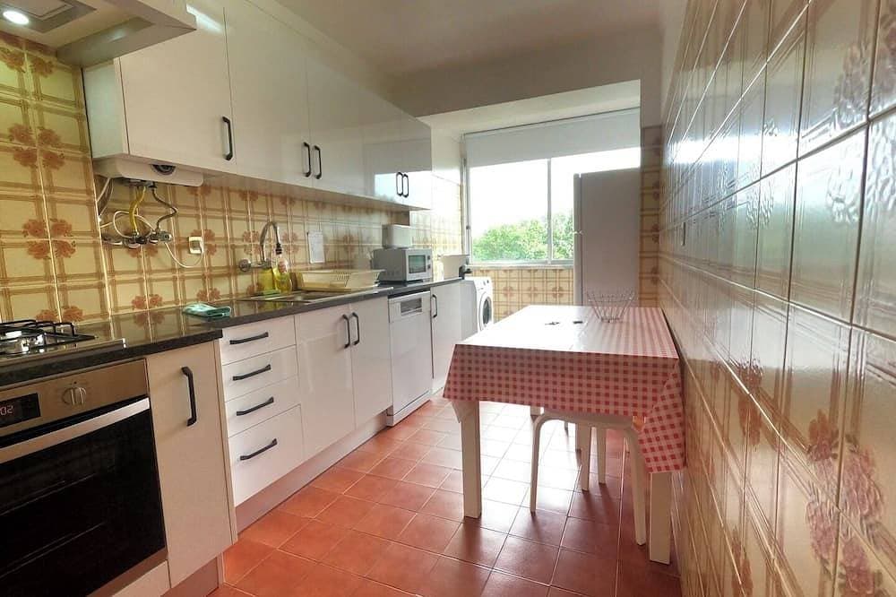 Carcavelos, 3 bedroom renovated, S. D. Rana 1