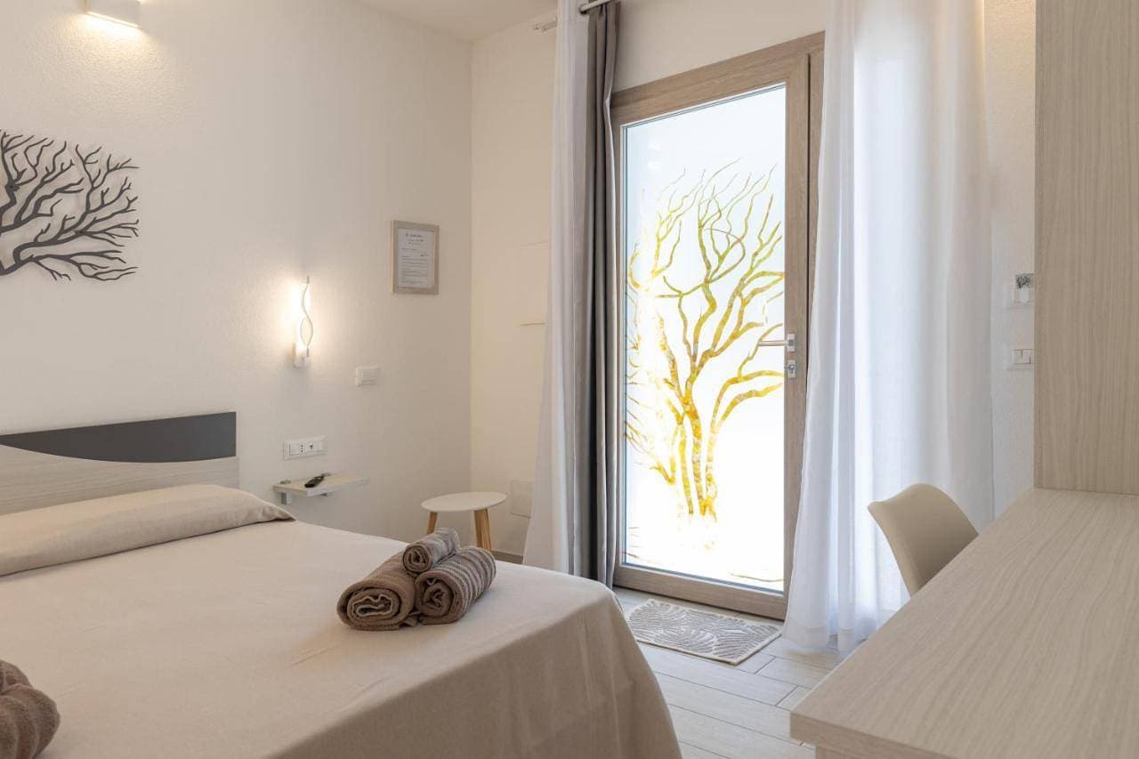 Foto 6 von 10: Double Room with Pool View