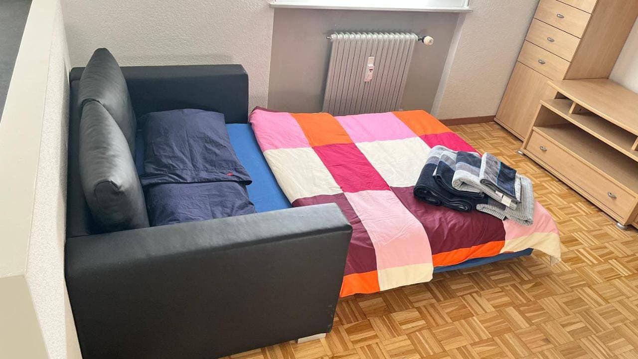 Foto 3 von 7: One-Bedroom Apartment