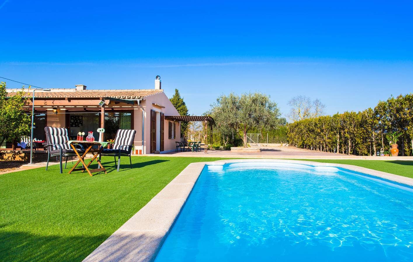 Foto 5 von 46: Gemütliche Wohnung mit Pool, Terrasse & AC - Montuïri