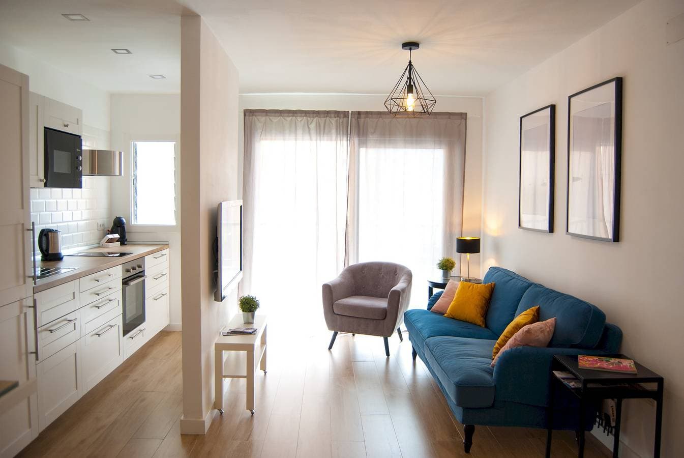 Foto 12 von 42: Ferienwohnung für 4 Personen mit Terrasse