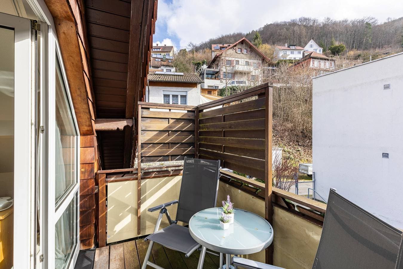 Foto 5 von 27: Premium Ferienwohnung 'Hohenurach' mit Bergblick, Balkon und WLAN