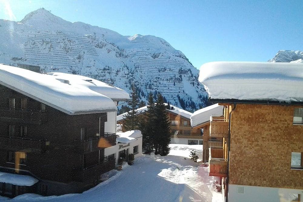 Foto 10 von 17: Elegante, vollständig eingerichtete Wohnung mit Balkon - Ski out/Ski in