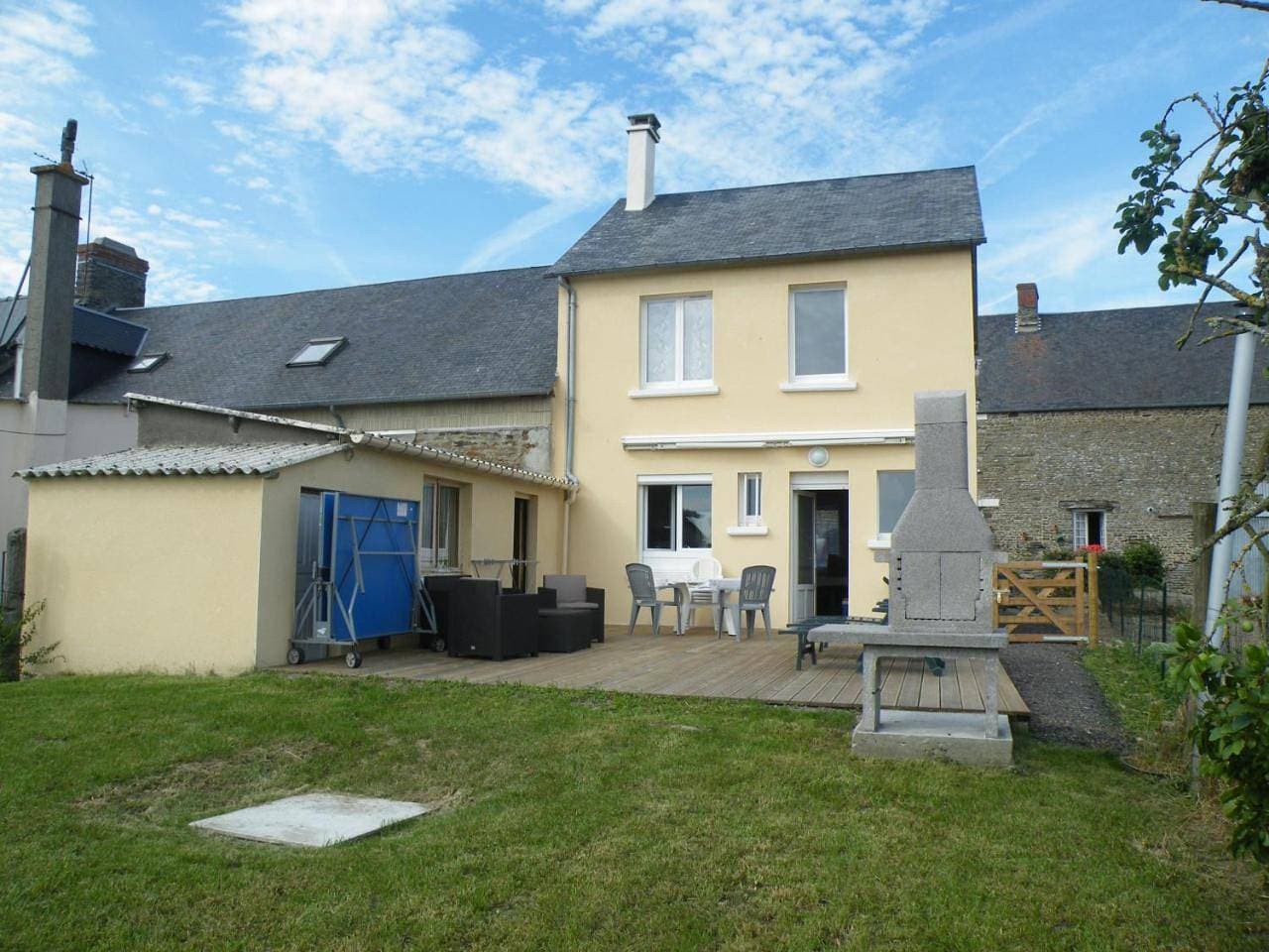 Foto 8 von 18: Three-Bedroom House