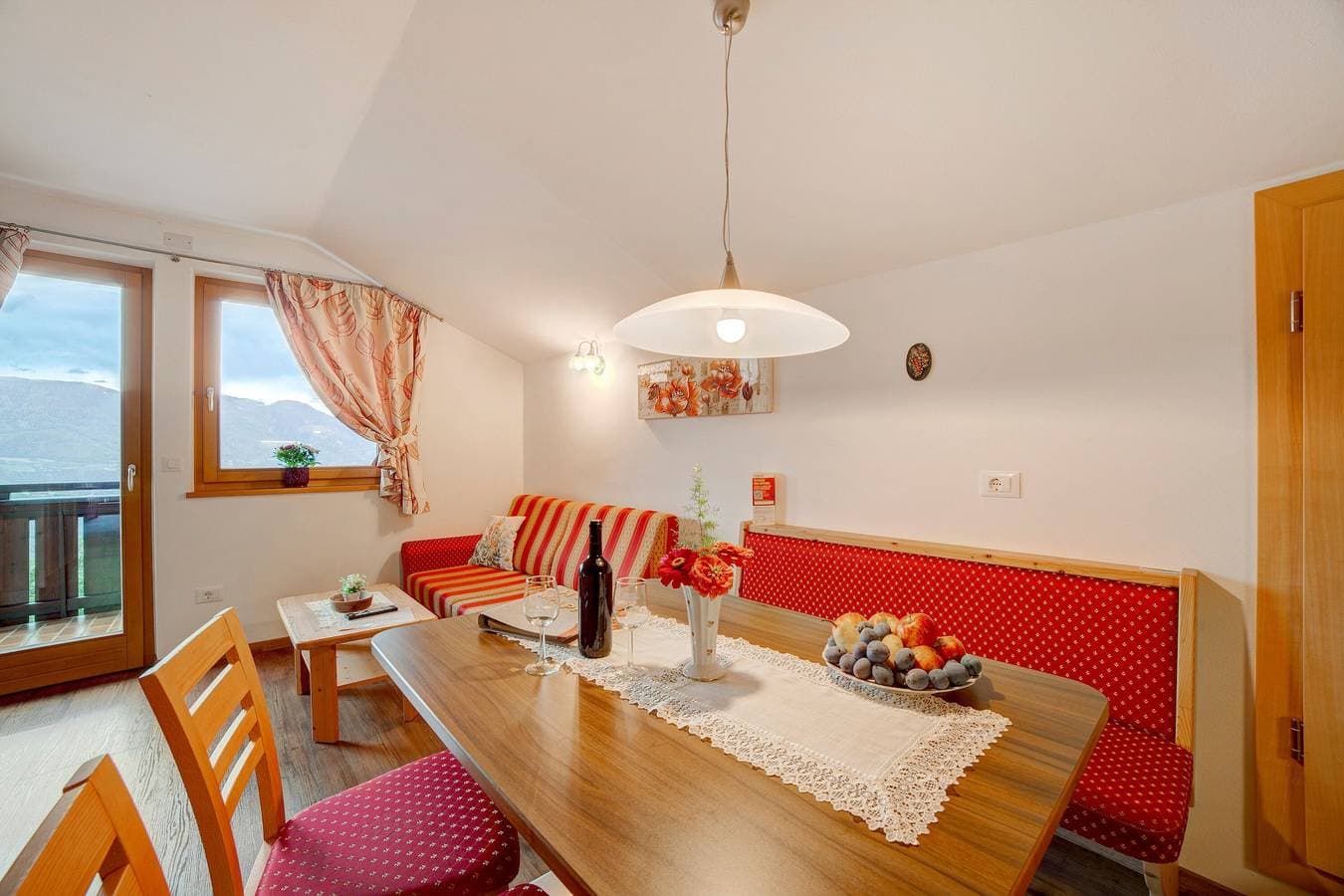 Foto 2 von 24: Ferienwohnung 'Oberötzbauer Edelweiss' mit Bergblick, Gemeinschaftsgarten und WLAN