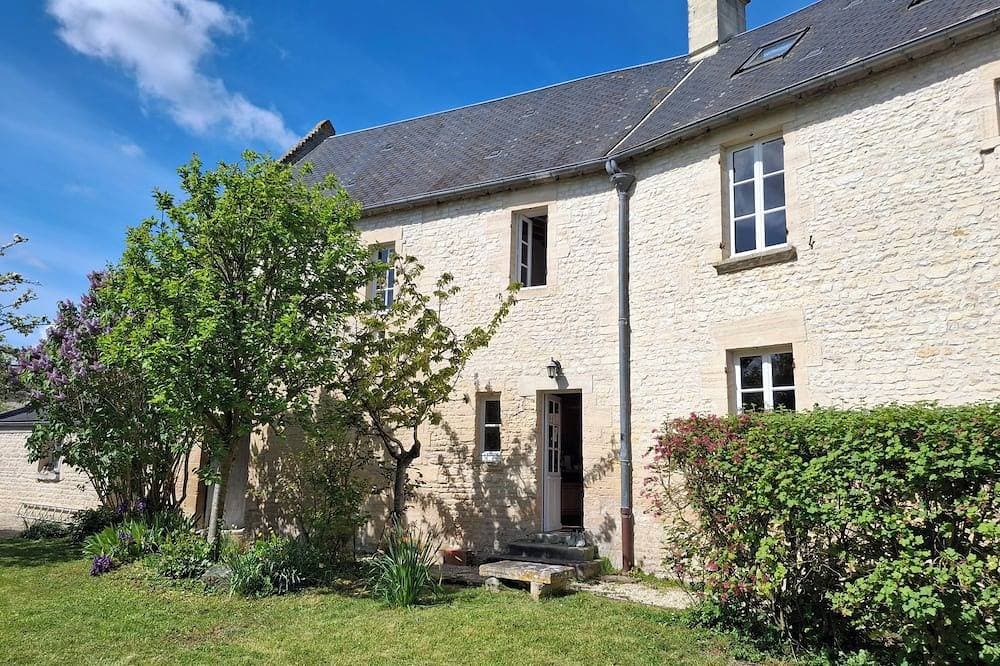 Foto 11 von 30: Maison de Campagne Avec Grand Jardin - Beaucoup de Cachet