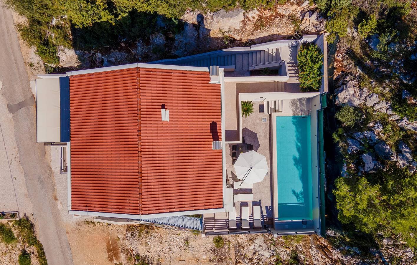 Foto 6 von 53: Schick, 2,5 km vom Strand entfernt: Gemütliche Ferienwohnung mit Pool und Terrasse